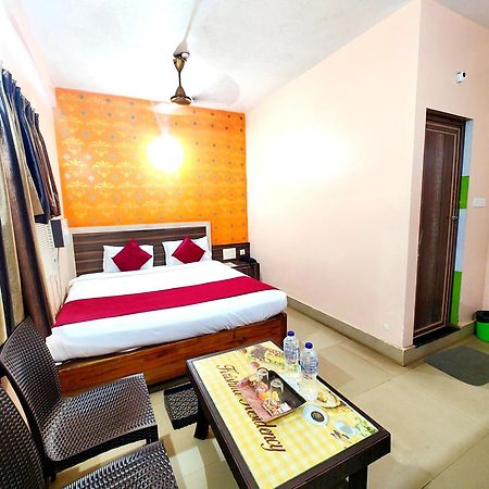Goroomgo Krishna Residency Puri Near Sea Beach - Spacious Room With Excellent Service Awarded - Best Seller Εξωτερικό φωτογραφία