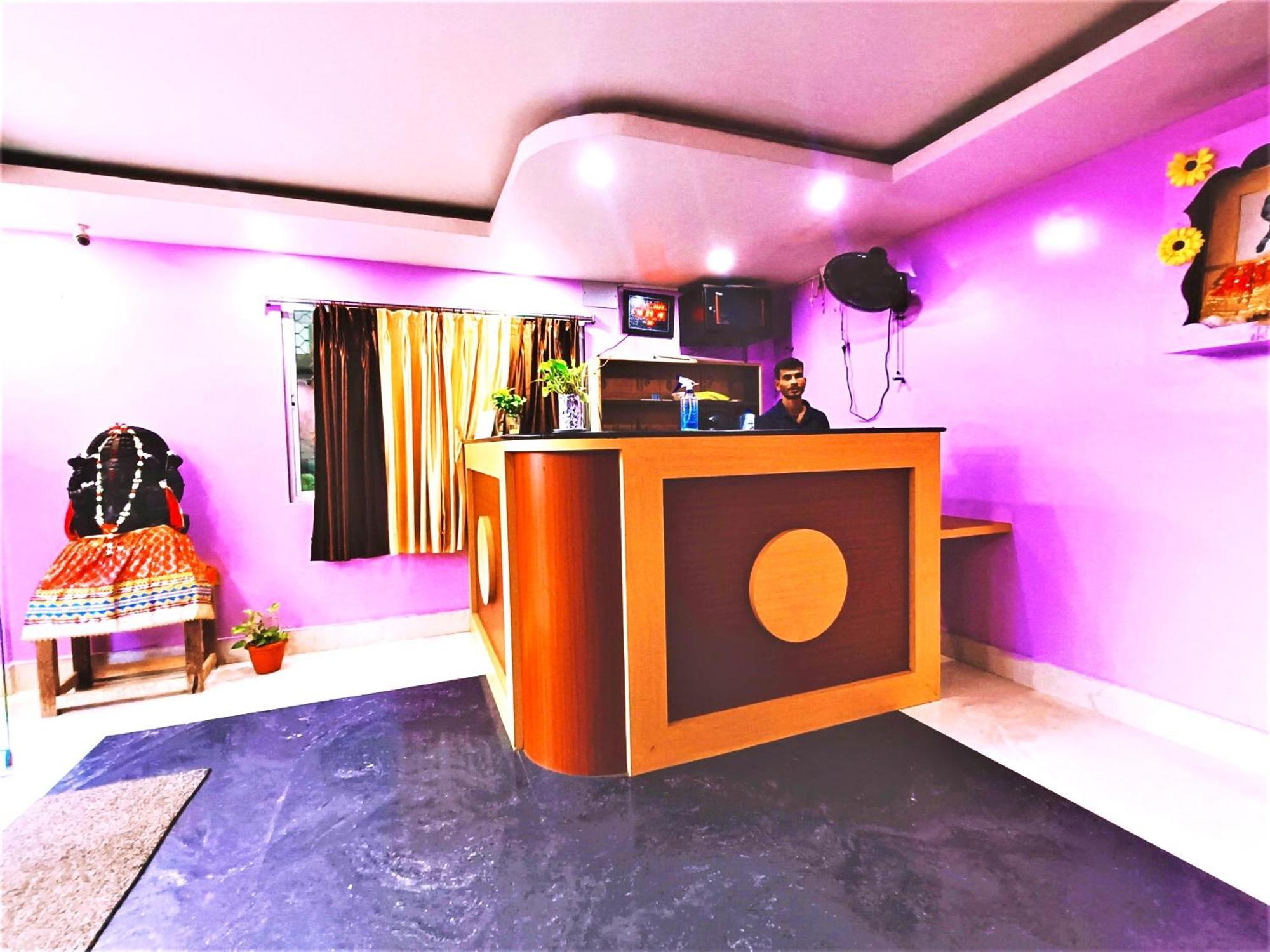 Goroomgo Krishna Residency Puri Near Sea Beach - Spacious Room With Excellent Service Awarded - Best Seller Εξωτερικό φωτογραφία