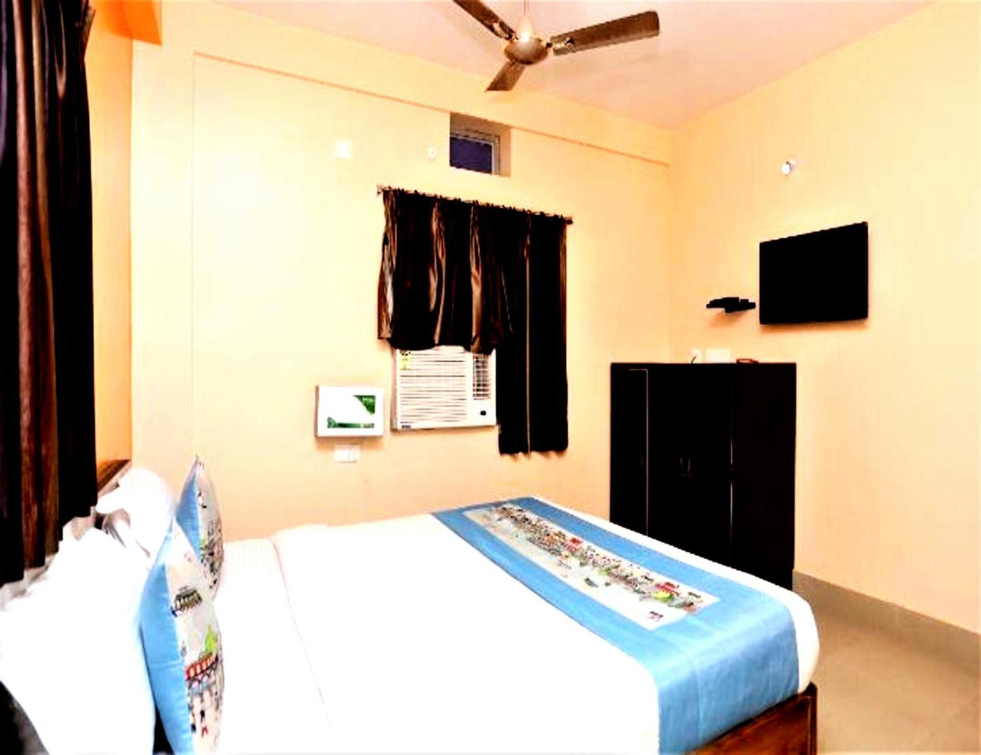 Goroomgo Krishna Residency Puri Near Sea Beach - Spacious Room With Excellent Service Awarded - Best Seller Εξωτερικό φωτογραφία