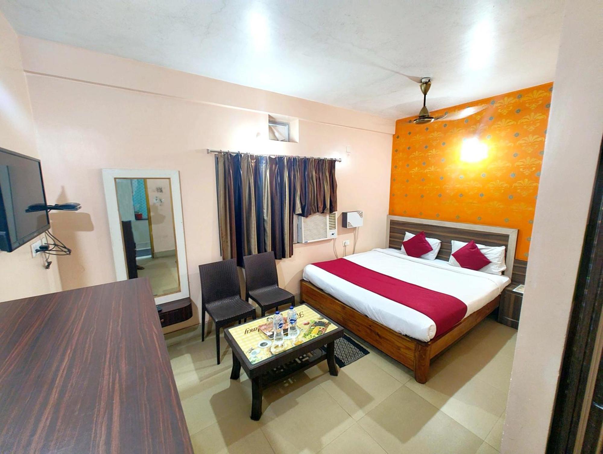 Goroomgo Krishna Residency Puri Near Sea Beach - Spacious Room With Excellent Service Awarded - Best Seller Εξωτερικό φωτογραφία